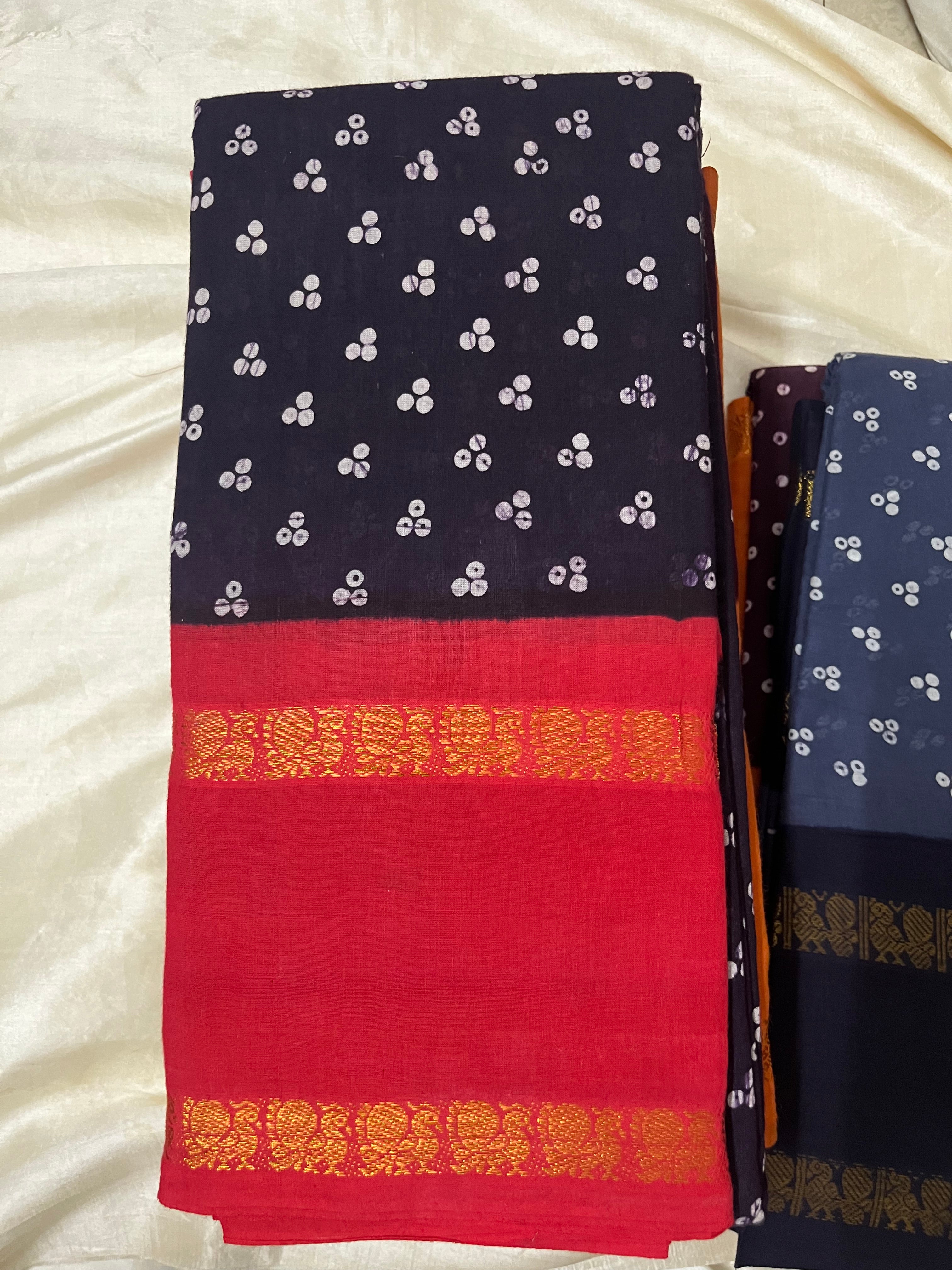 Mukutu Sungudi saree with blouse