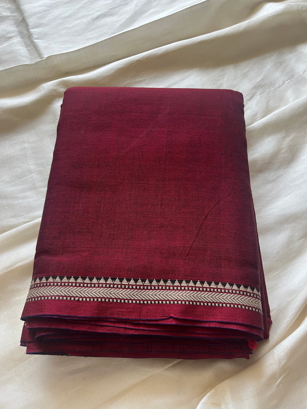 Premium quality mercerised soft narayanpet cotton saree with running blouse 6.2 meters
