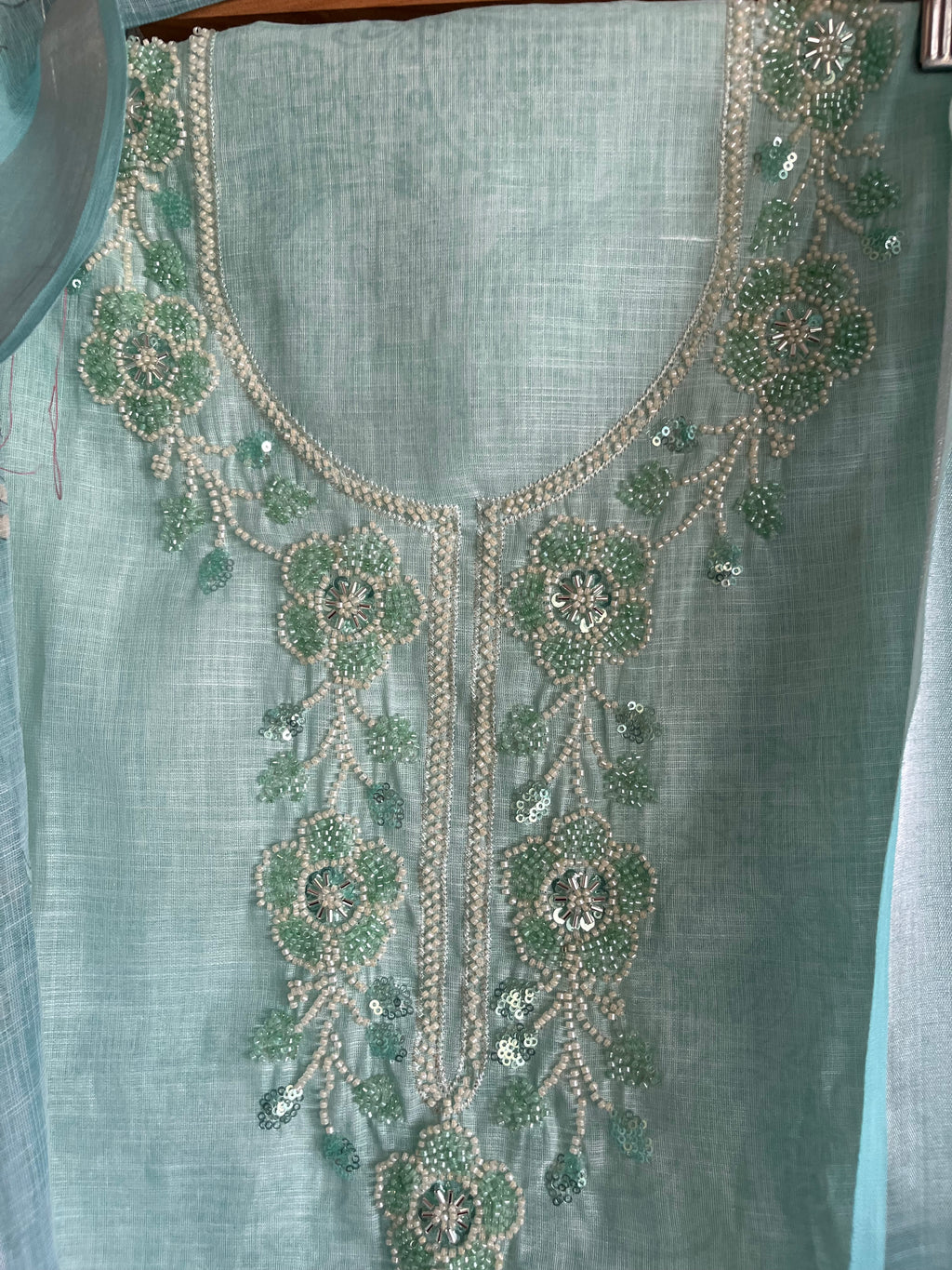 Exclusive Linen 3pcs Unstitched Suit with Beads Work