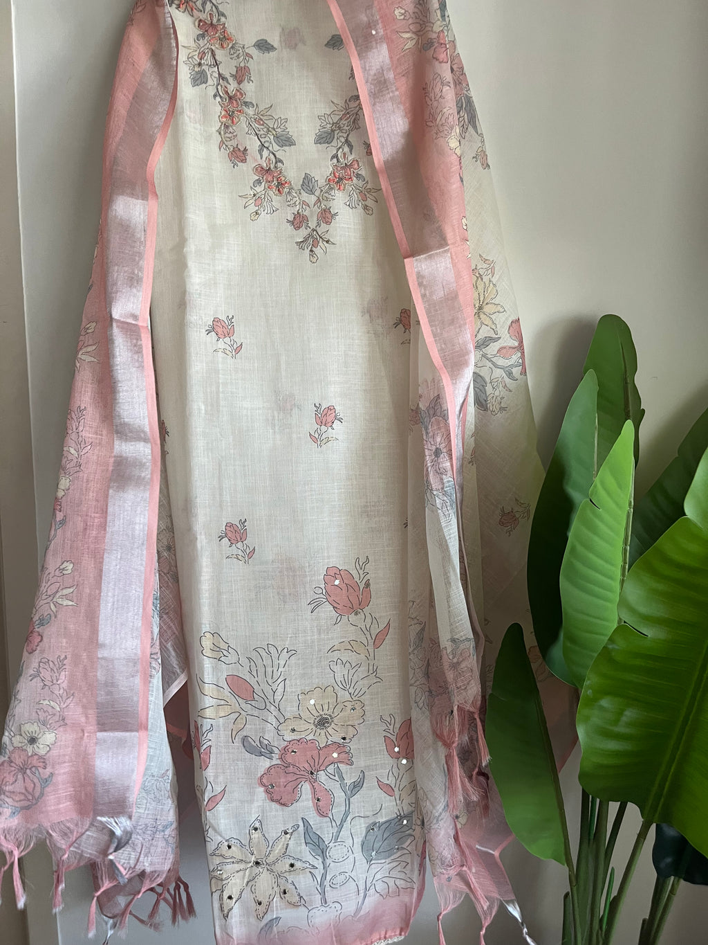 Premium Linen 3pcs Unstitched Suit