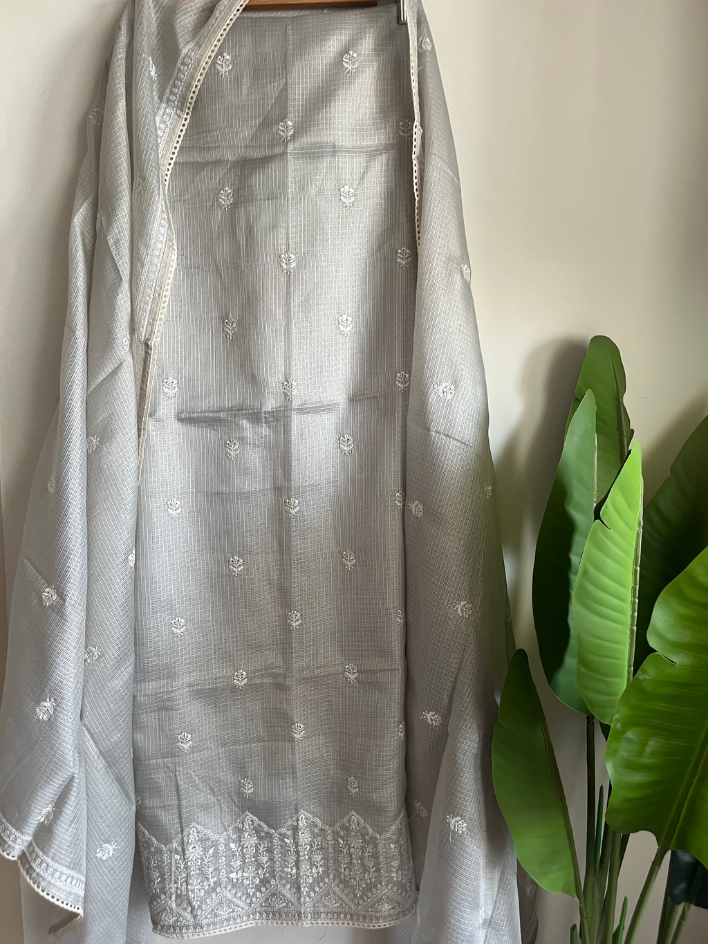 Premium Kota 3pcs Unstitched Suit