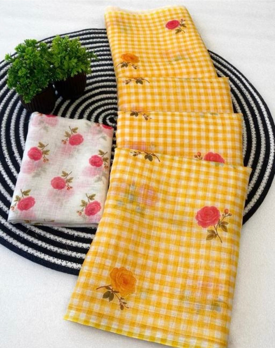 Soft Linen Cotton Saree
