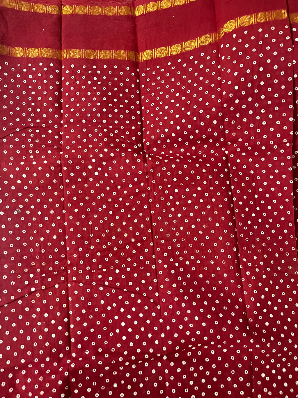 Polka Dot Sungudi Saree without Blouse