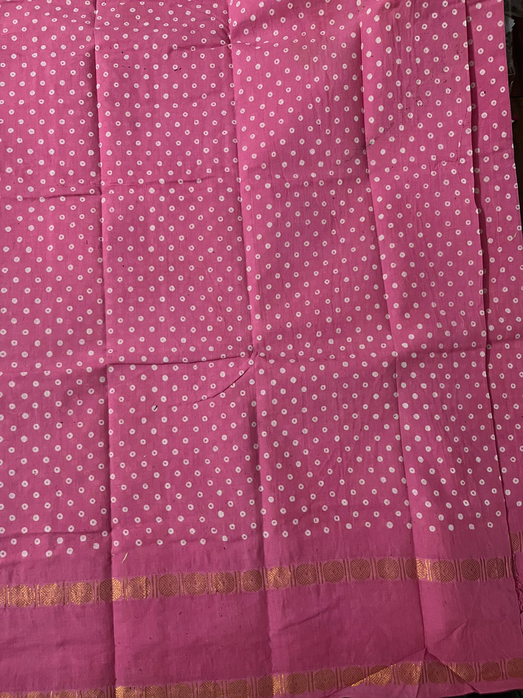 Polka Dot Sungudi Saree without Blouse