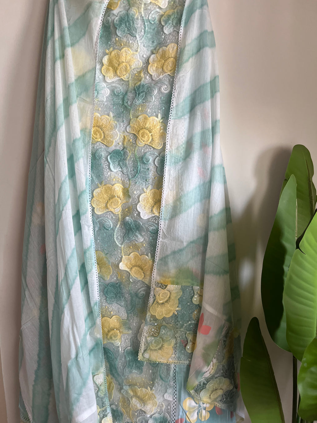 Appliqué Cotton 3pcs Unstitched suit