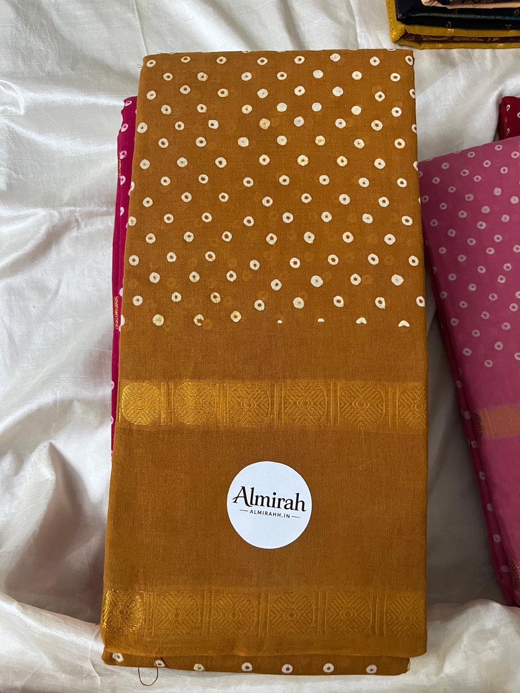 Polka Dot Sungudi Saree without Blouse