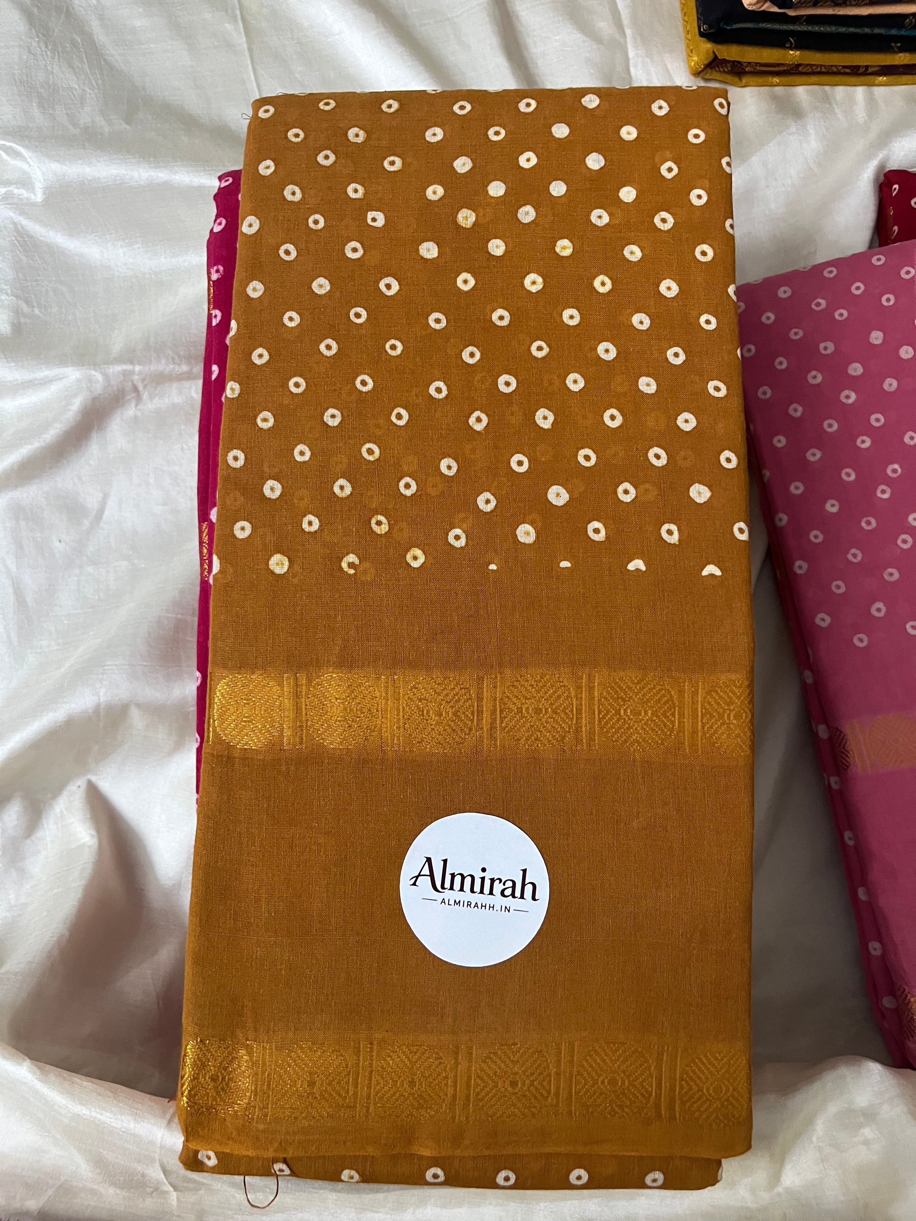 Polka Dot Sungudi Saree without Blouse