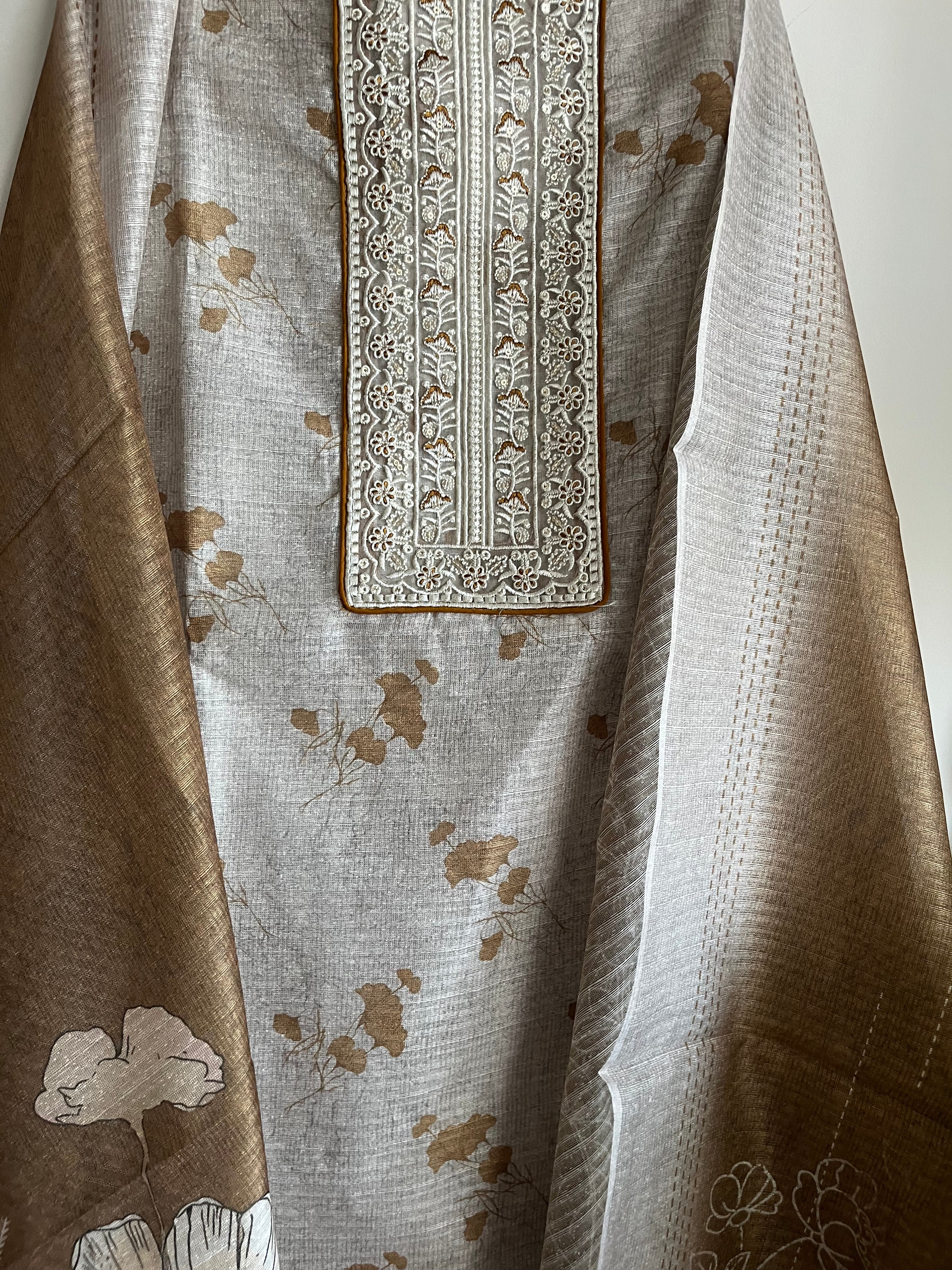 Chanderi 3pcs Unstitched Suit