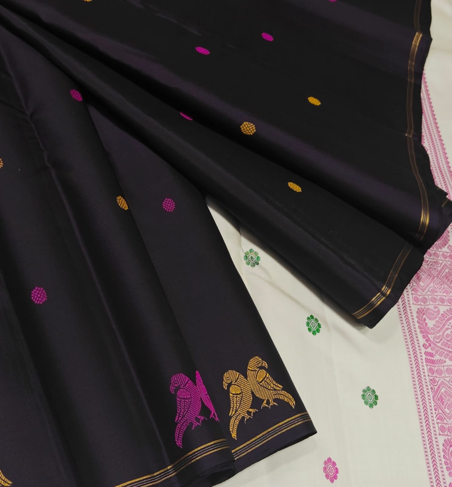 Pure Kanchipuram Handwoven without Zari Silk Saree with Silk mark certified